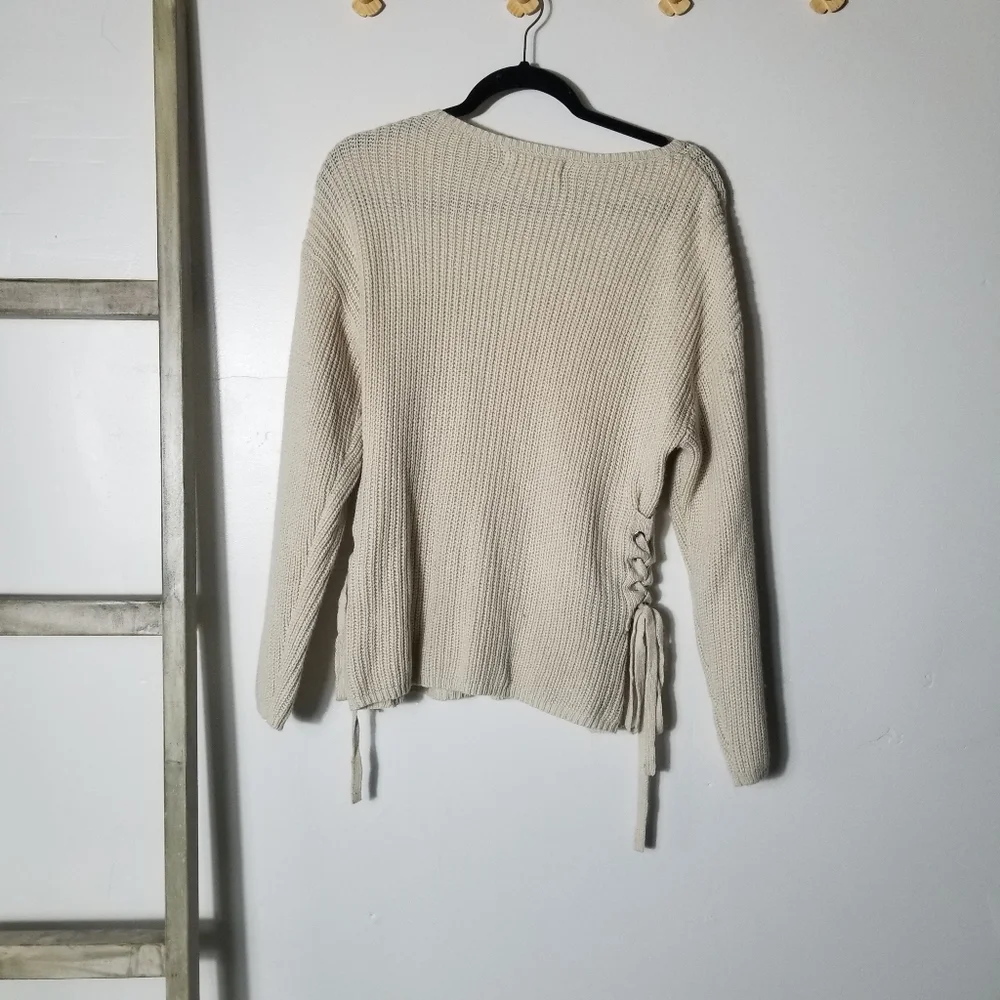 PINK ROSE WOMEN'S CREAM KNIT SWEATER WIT SIDE TIES SIZE LARGE